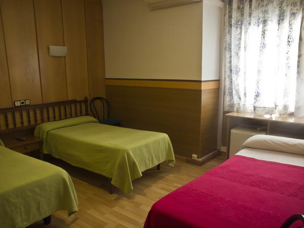 Hostal Lizana Huesca Rom bilde